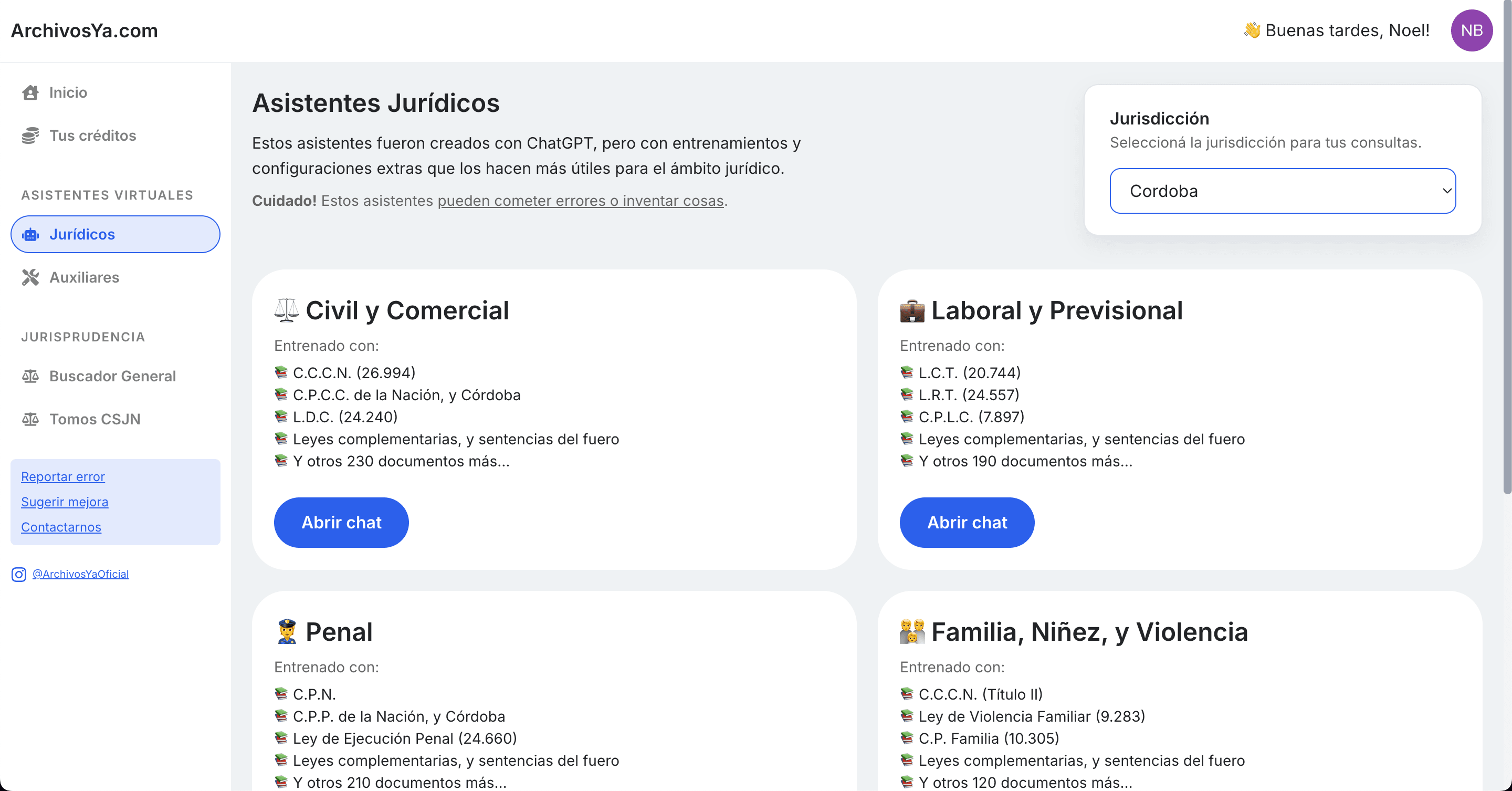 Vista de conversación con Asistentes Jurídicos